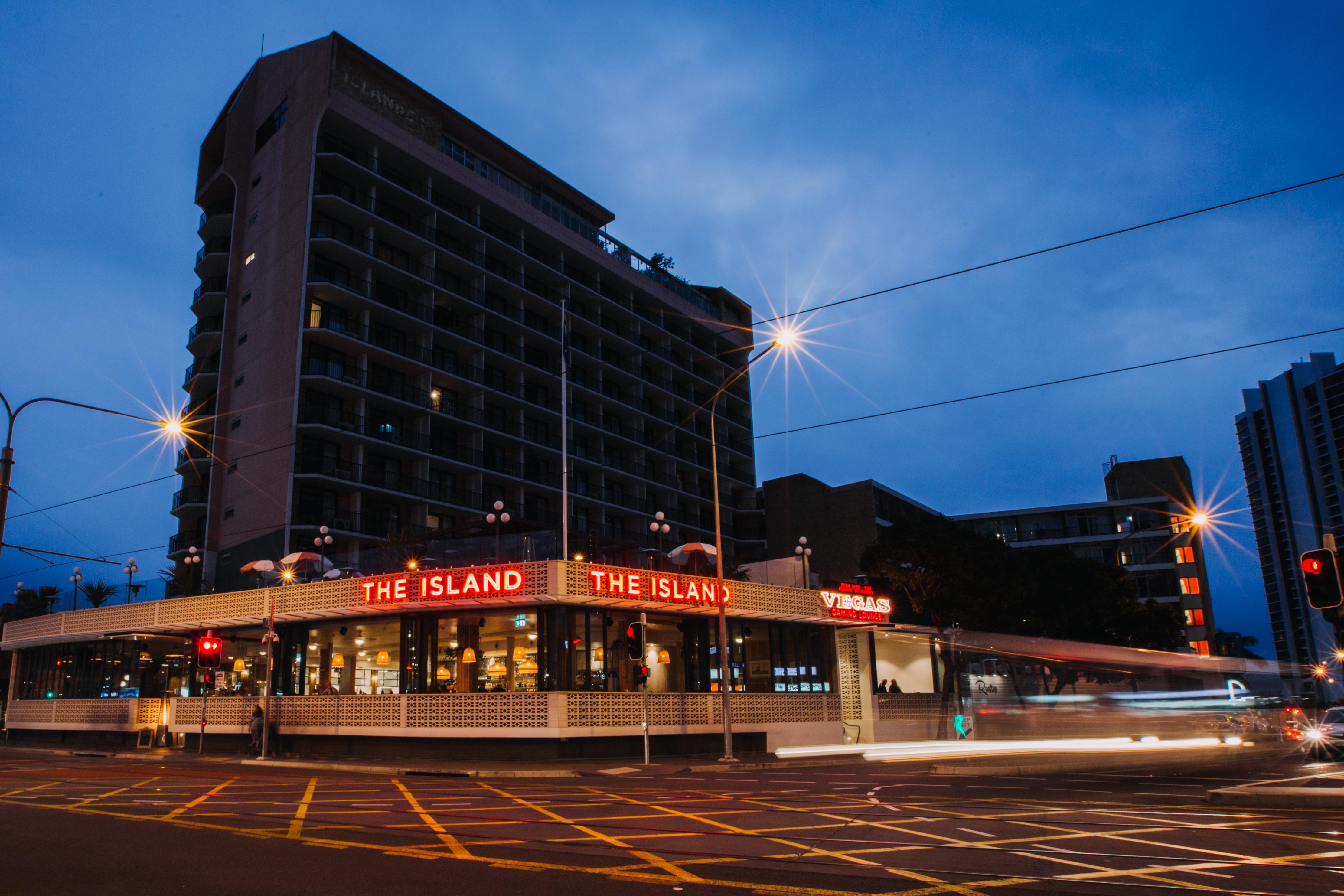Отель The Island Gold Coast (Adults Only) Экстерьер фото