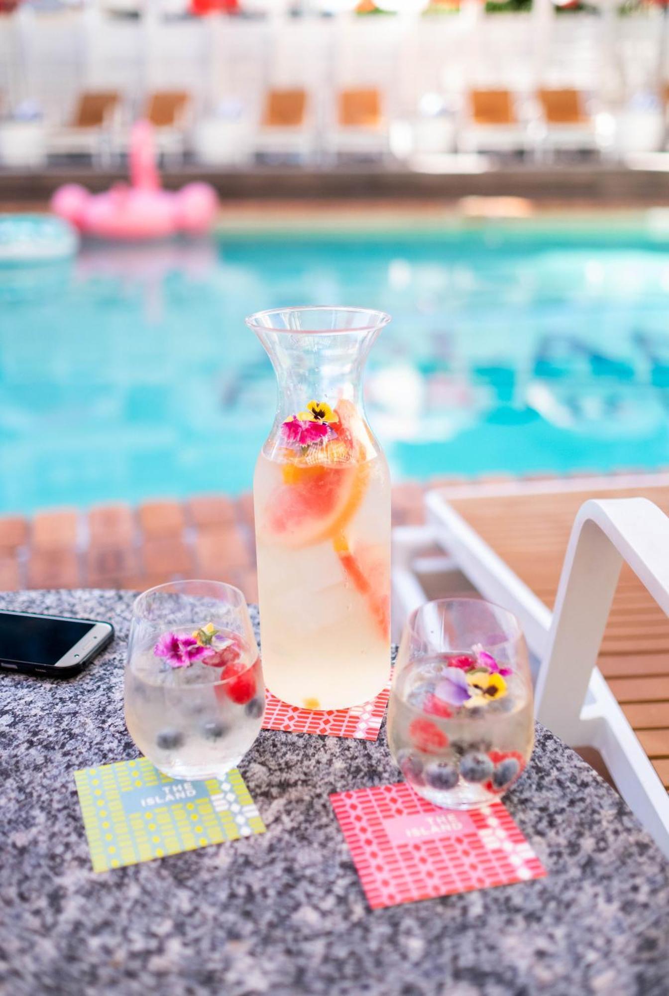 Отель The Island Gold Coast (Adults Only) Экстерьер фото